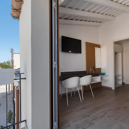 86 Bed & Breakfast 3*
