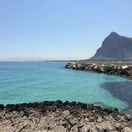 86 Bed & Breakfast San Vito Lo Capo