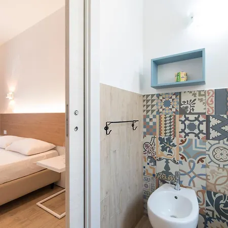 86 Bed and breakfast 4*