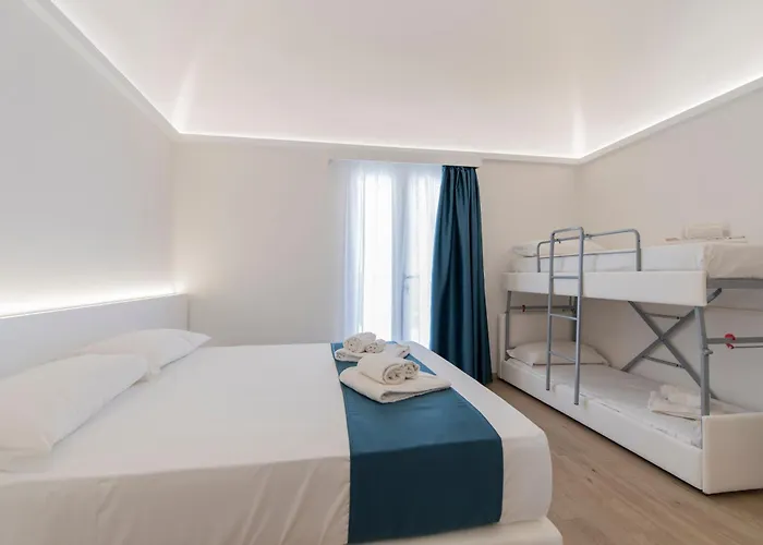 86 Bed & Breakfast 4*